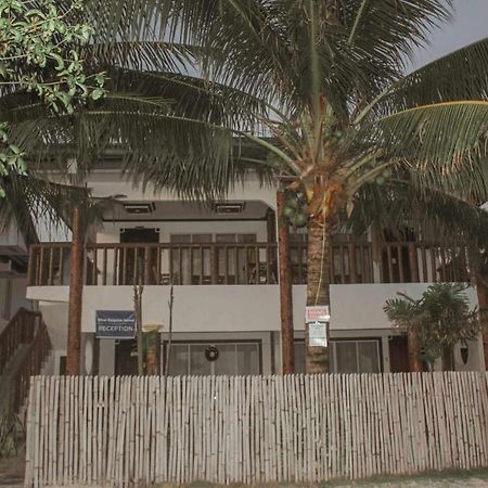 Blue Dolphin Hotel Malapascua Island Екстер'єр фото