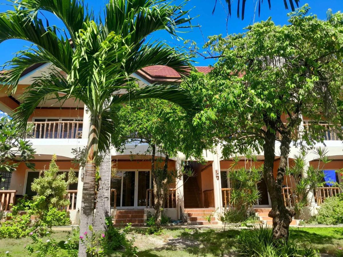 Blue Dolphin Hotel Malapascua Island Екстер'єр фото