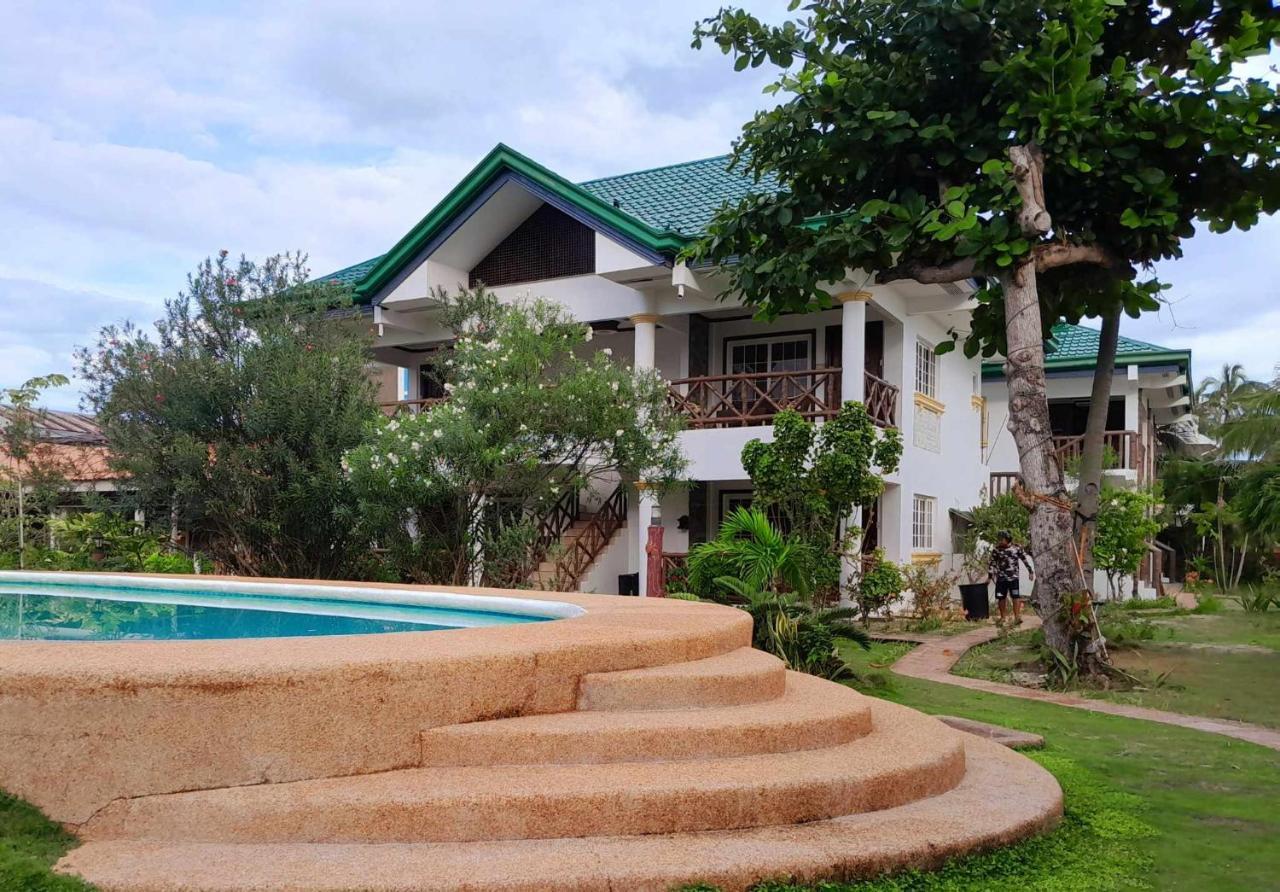 Blue Dolphin Hotel Malapascua Island Екстер'єр фото